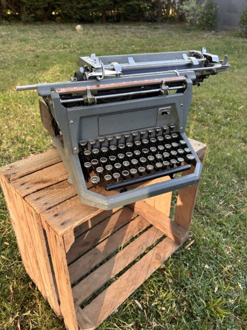 Machine à écrire